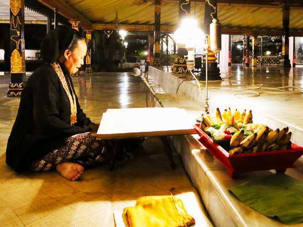 Tradition in Yogyakarta Palace