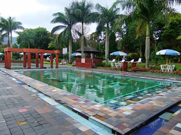 Ciater Hot Spring Entrance Fee Sari Ater Idetrips