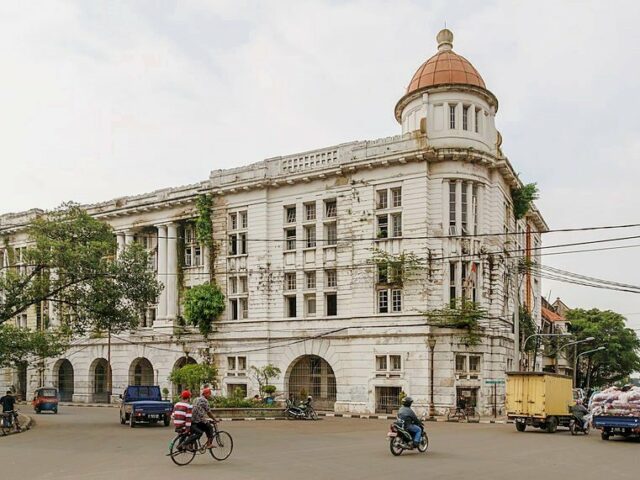 Jakarta Old Town Traces of The Dutch Trade - IdeTrips