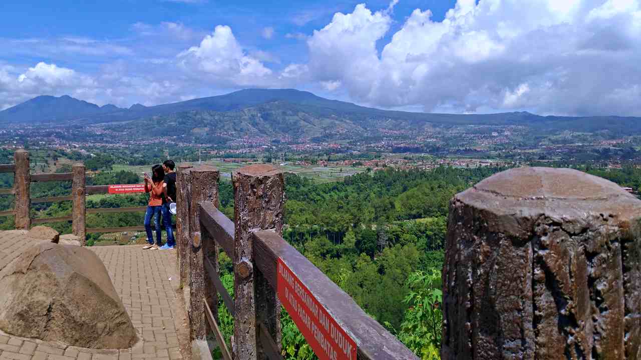 Viewing deck