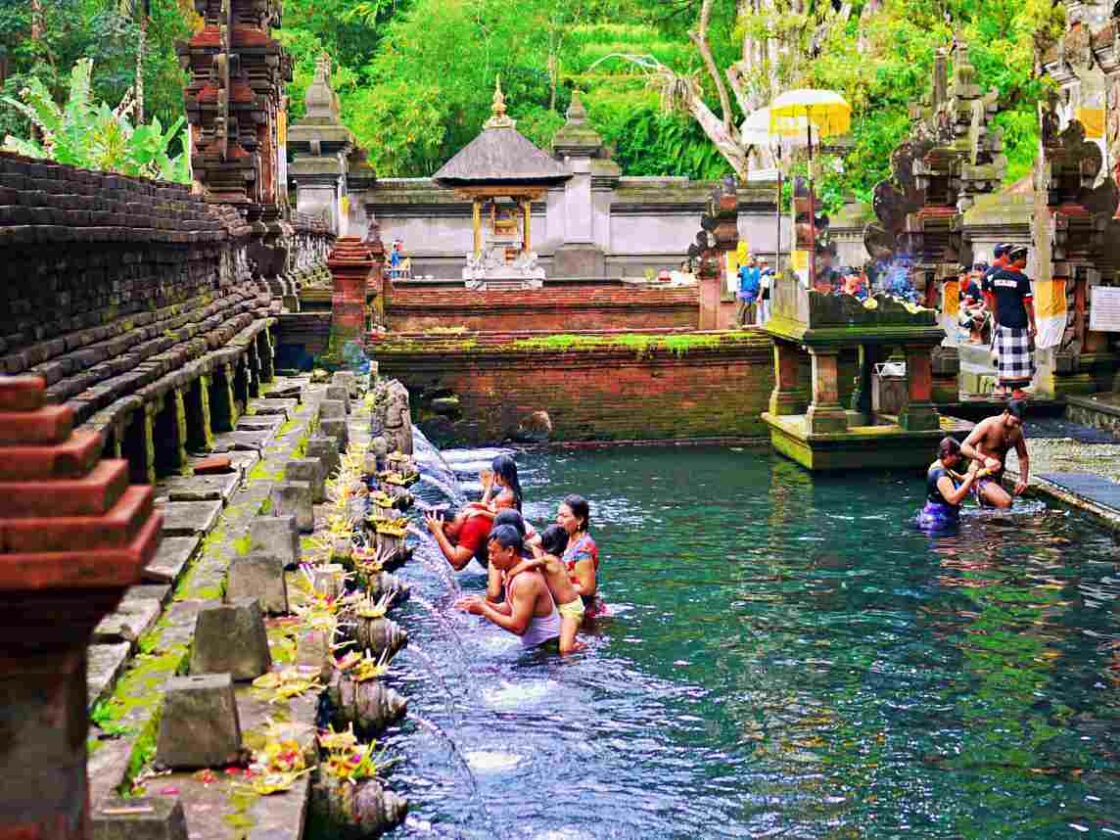 Tirta Empul Temple Holy Water Melukat Ritual Tirta Empul Temple Holy Water Melukat Ritual
