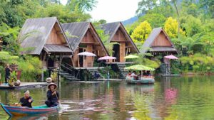 Canoeing, Activity in Dusun Bambu