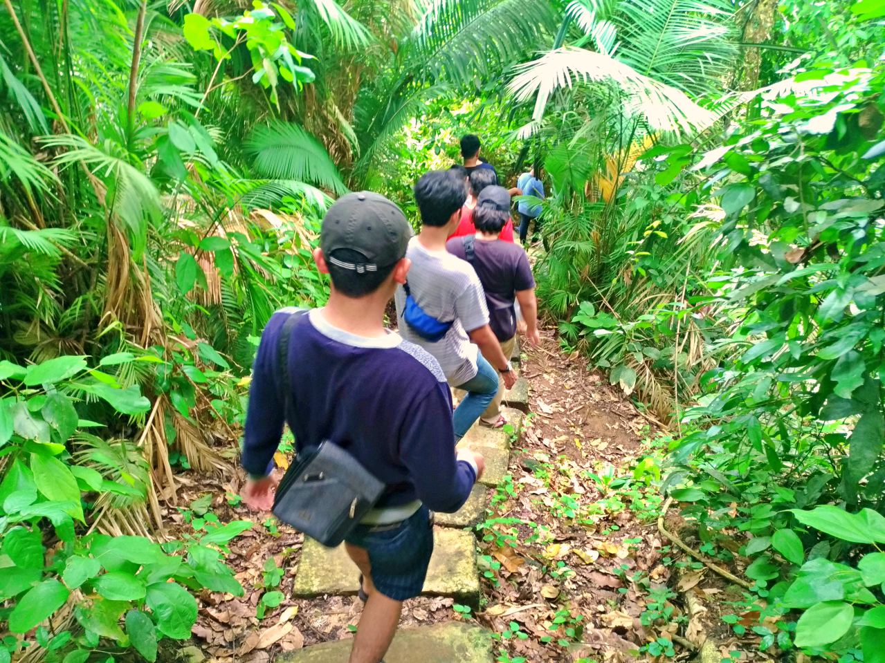 trekking to the beach