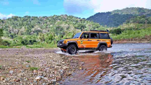 Jeep rent in meru betiri national park