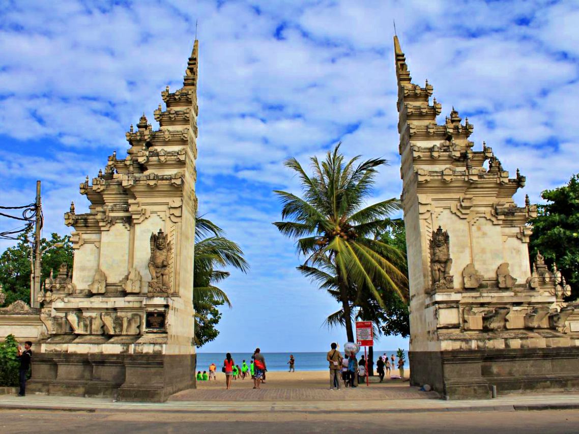 Kuta Beach gate