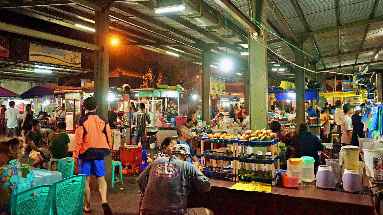 sanur night market ambiance