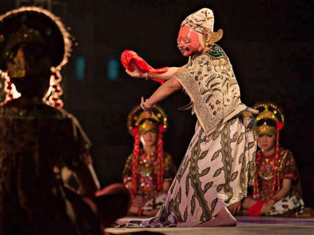 cirebon mask dance 