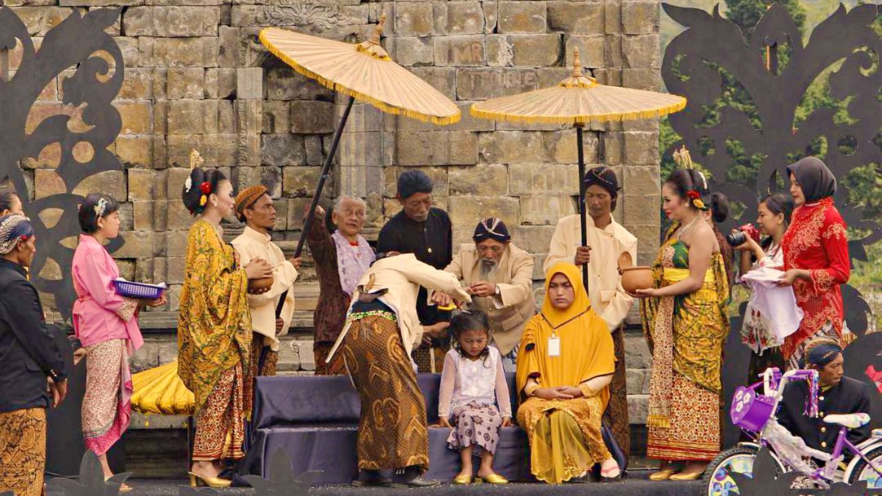 Jamasan ritual dieng