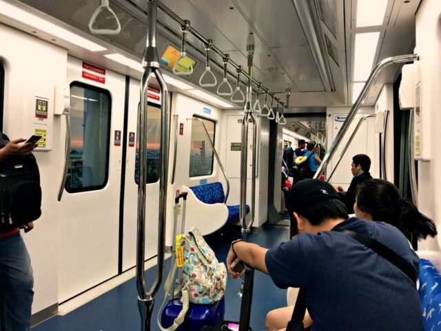 Skytrain transfer to other terminal
