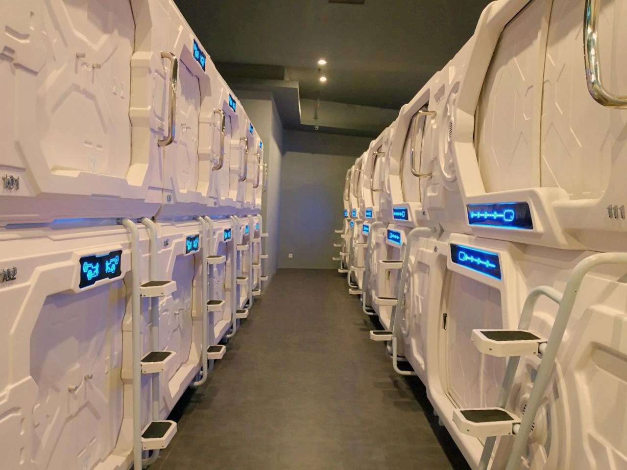 Jakarta Airport Hotel Transit Capsule Hotel