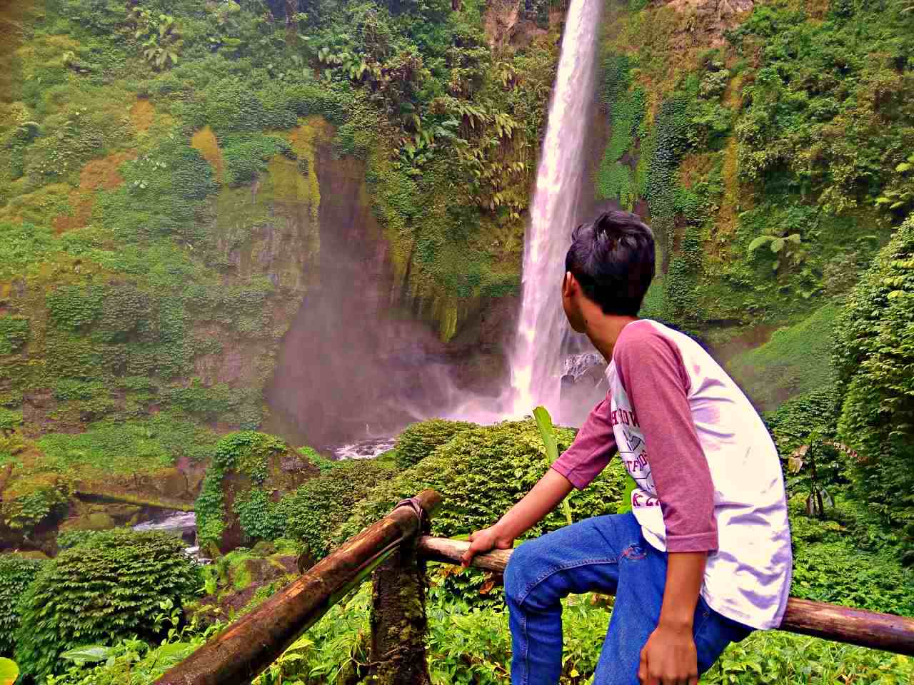 coban pelangi waterfall 