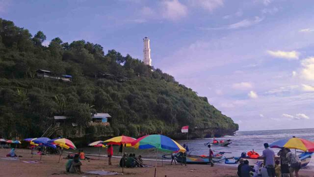 Baron beach lighthouse