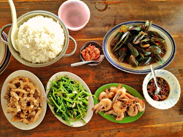 seafood dishes at baron beach
