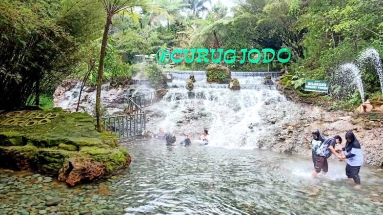 Ciater Hot Spring Entrance Fee & Sari Ater Guide - IdeTrips