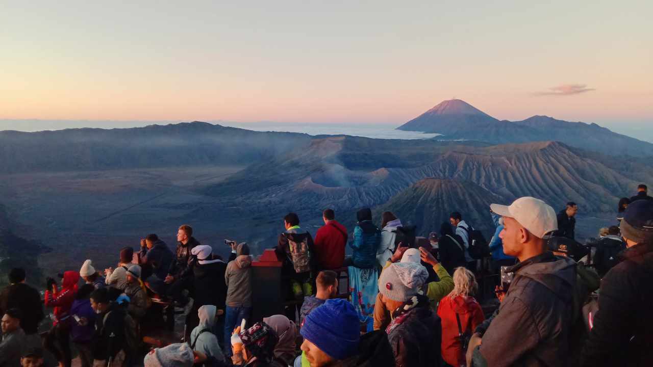 bromo penanjakan sunrise viewpoint 