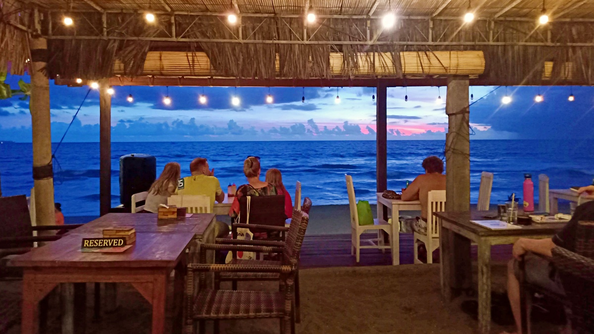 beach restaurant