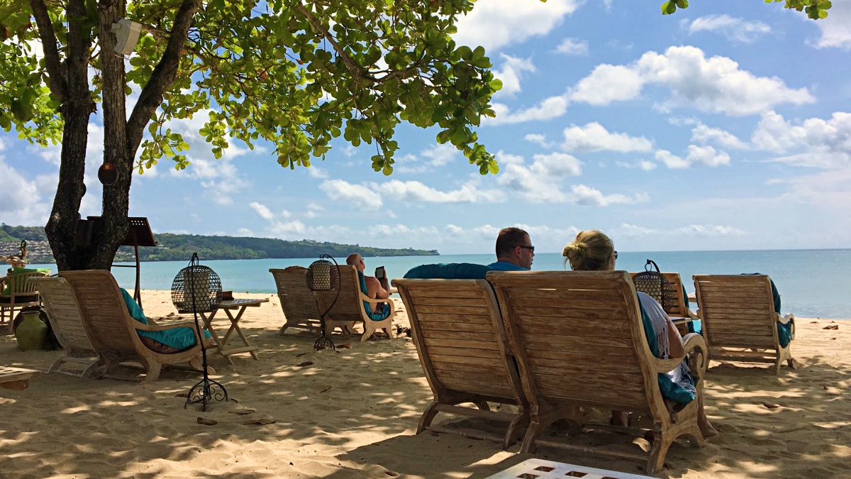 beach bar