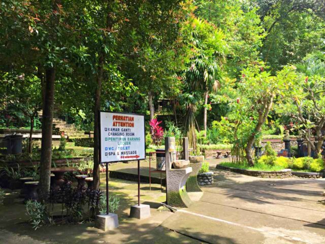 banjar hot springs lush garden
