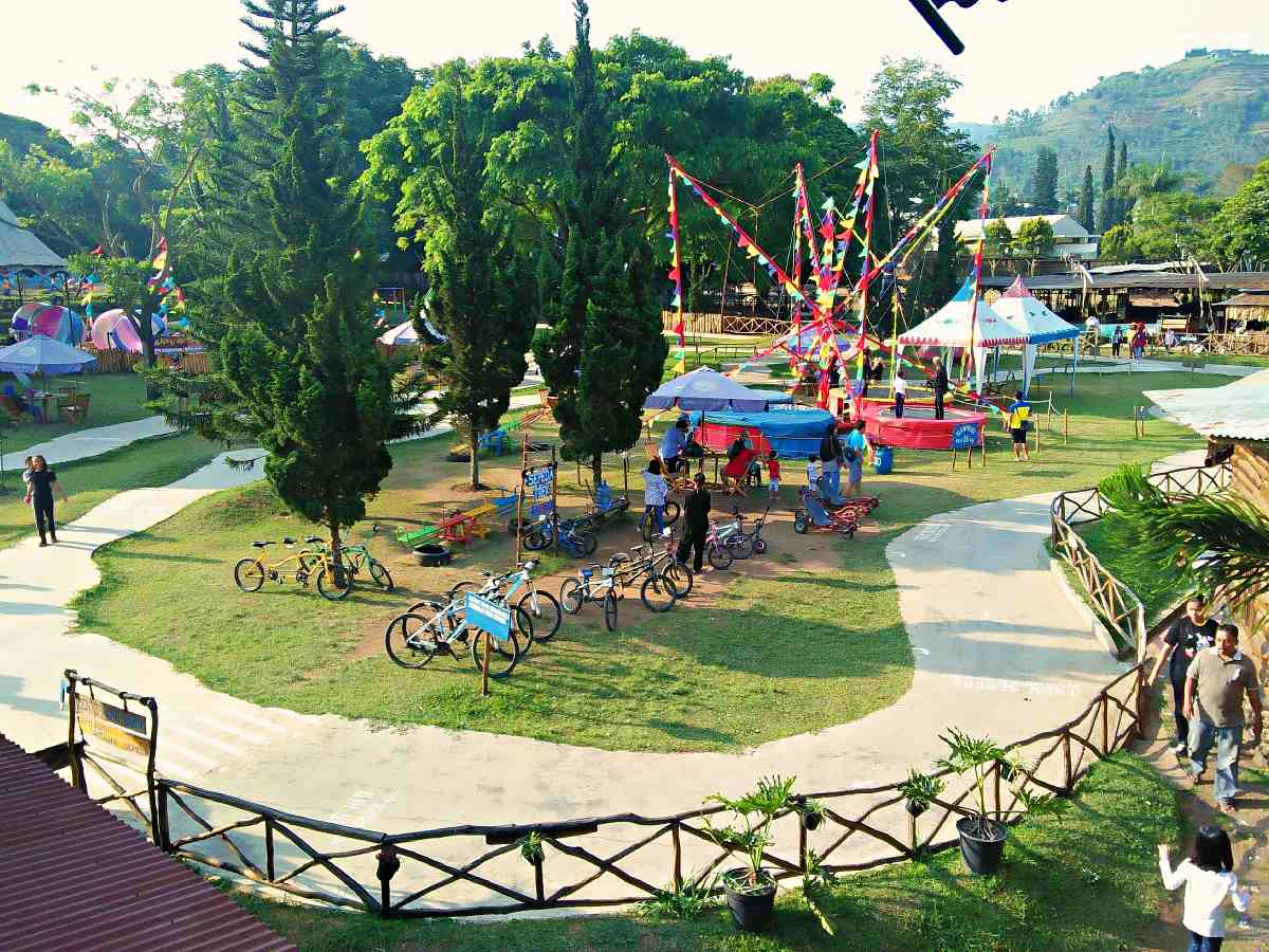 Bicycle track De Ranch Bandung