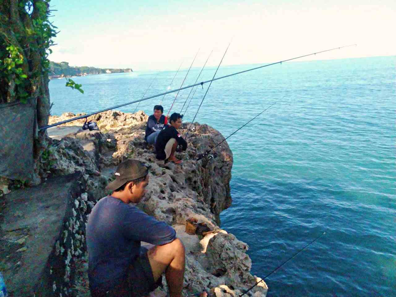 tegal wangi beach fishing spot