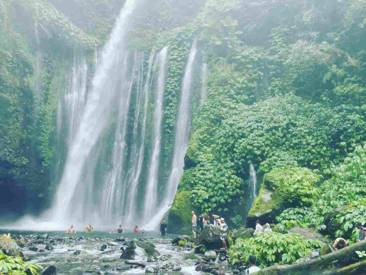 tiu kelep waterfall 