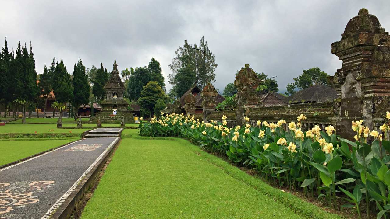 flower garden ulun danu 