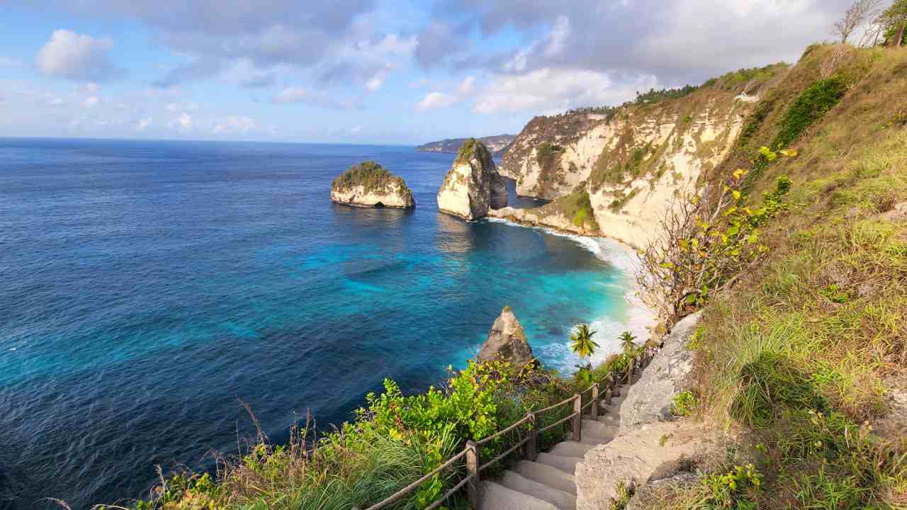 diamond beach nusa penida 