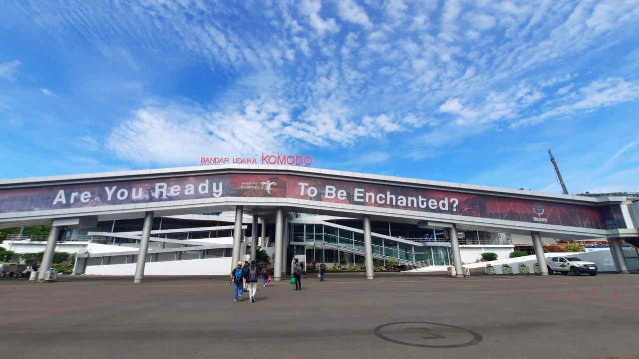 komodo international airport labuan bajo 