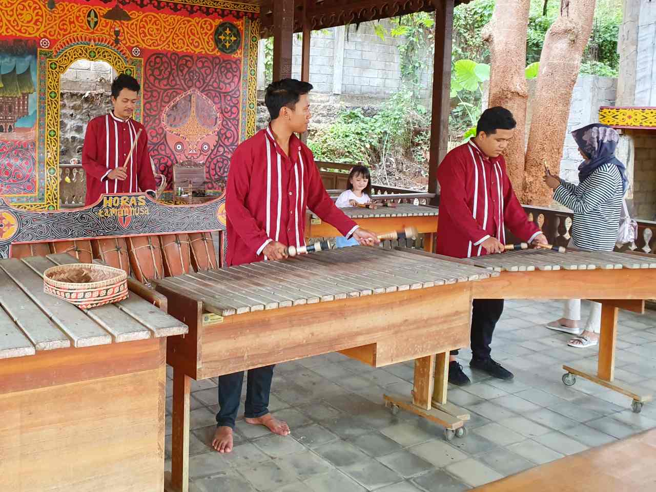 batak musical instrument 