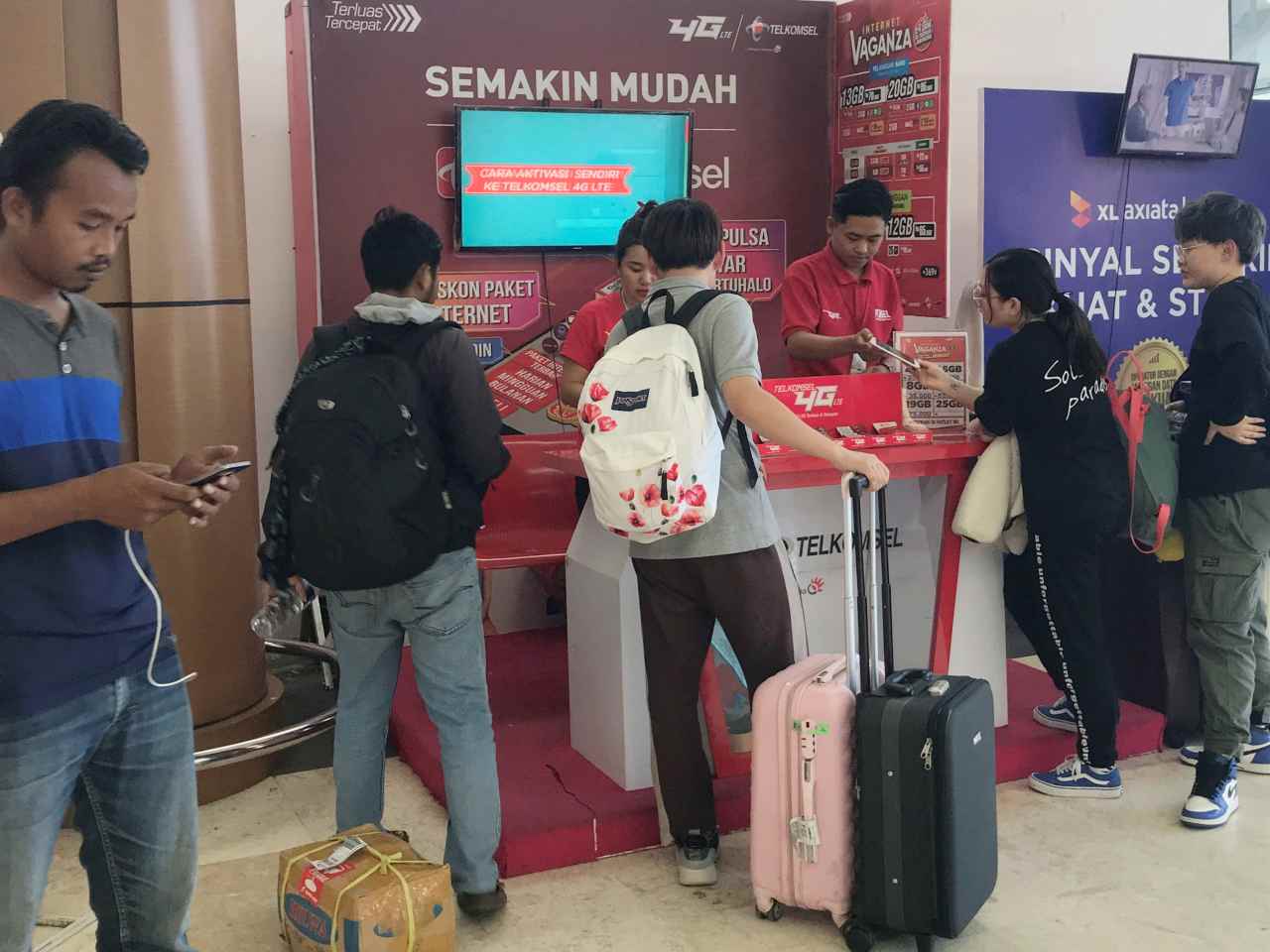 sim cards booth at lombok international airport 