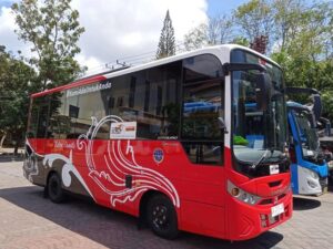 Trans Metro Dewata bus at Ngurah Rai Airport Bali for affordable airport transfer