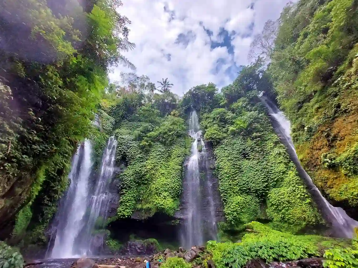 Sekumpul Waterfall
